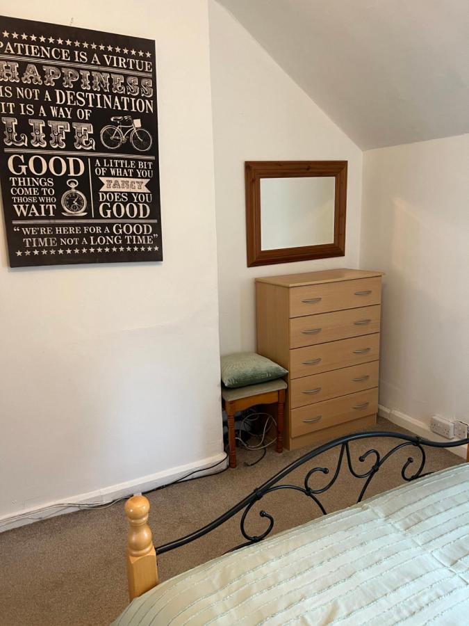 2 Bed Cottage Chester Extérieur photo