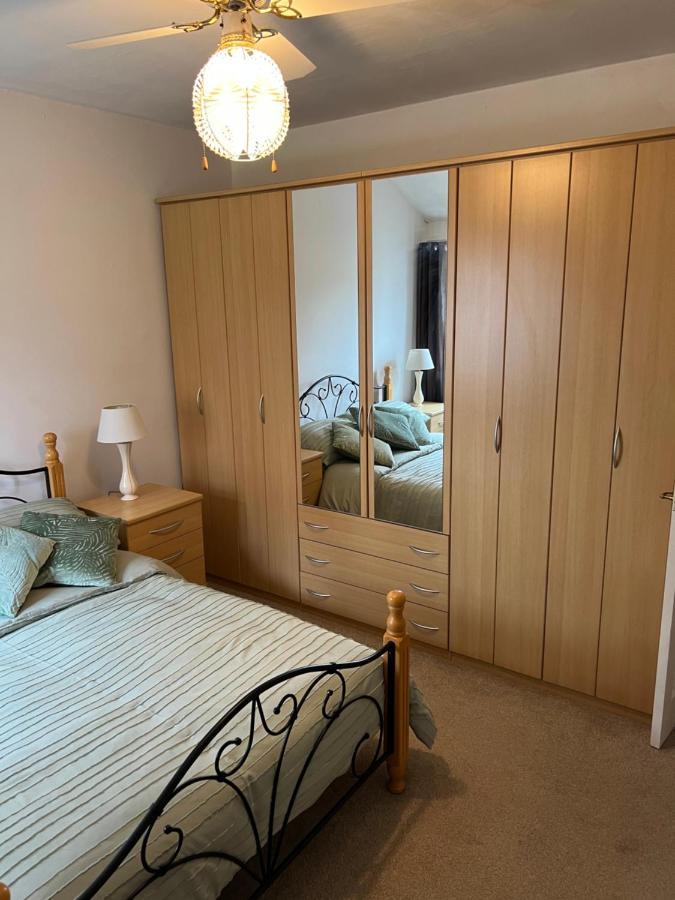 2 Bed Cottage Chester Extérieur photo