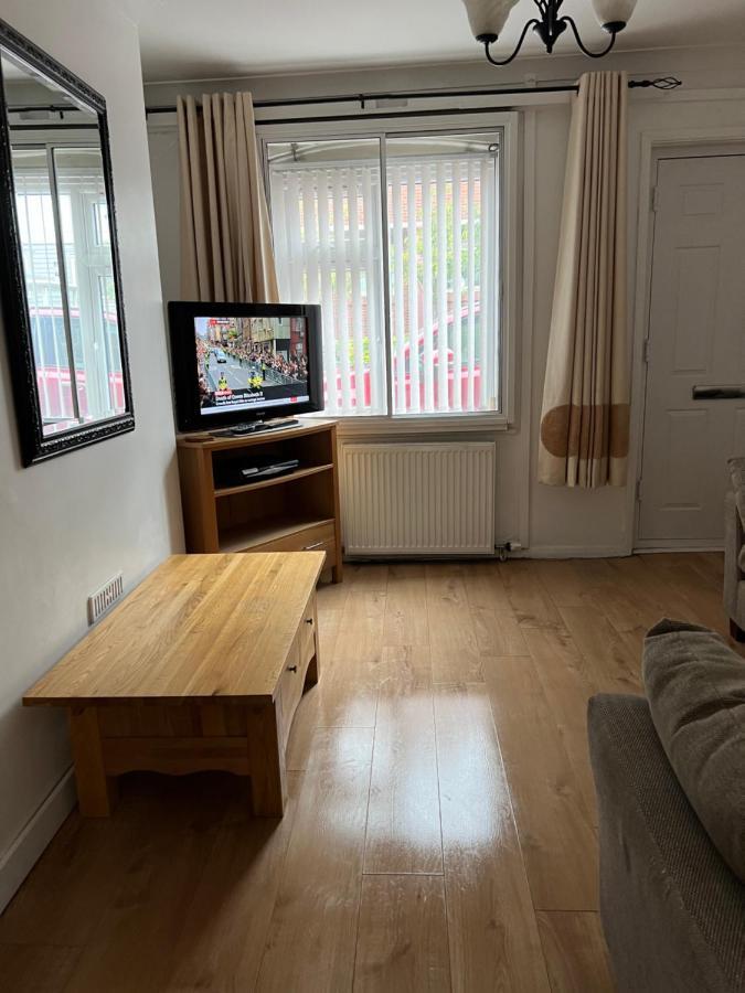 2 Bed Cottage Chester Extérieur photo